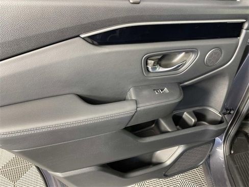 Used 2025 Honda Pilot EX-L image 27