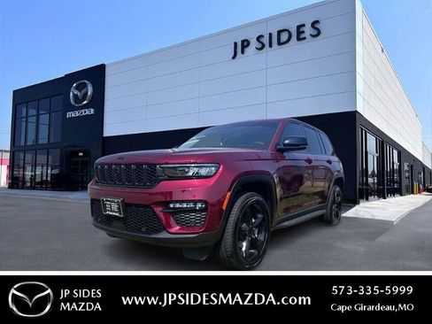 Used 2023 Jeep Grand Cherokee Limited w/ Luxury Tech Group II image 1