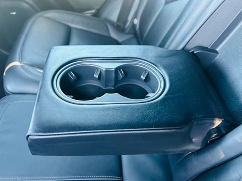 Used 2016 Porsche Cayenne S image 35