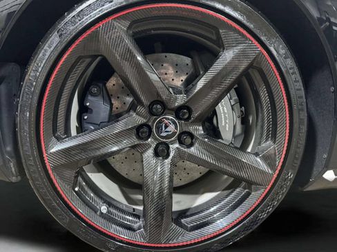 Used 2024 Chevrolet Corvette Z06 w/ Z07 Performance Package RWD image 30