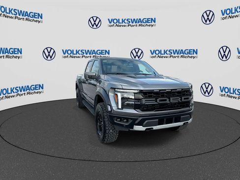 Used 2025 Ford F150 Raptor AWD/4WD image 16