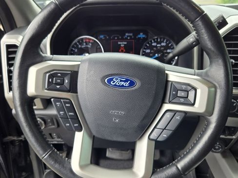 Used 2021 Ford F250 Lariat w/ Lariat Ultimate Package image 35