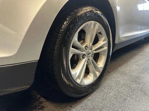 Used 2014 Ford Taurus SEL w/ Equipment Group 201A image 32