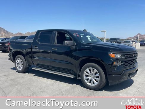 Used 2022 Chevrolet Silverado 1500 Custom RWD image 1