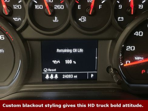 Used 2024 Chevrolet Silverado 2500 Custom w/ Custom Value Package image 6