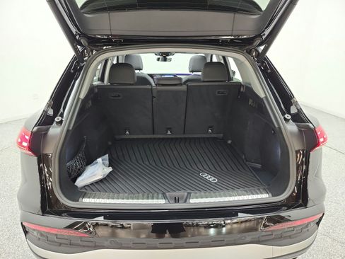 Used 2025 Audi Q5 Premium Plus w/ Premium Plus AWD/4WD image 18