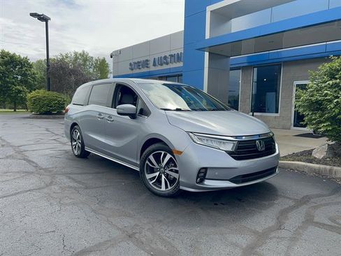 Used 2023 Honda Odyssey Touring image 1