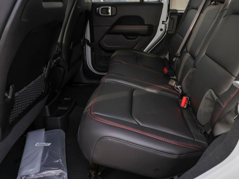 New 2026 Jeep Wrangler Unlimited Rubicon image 14