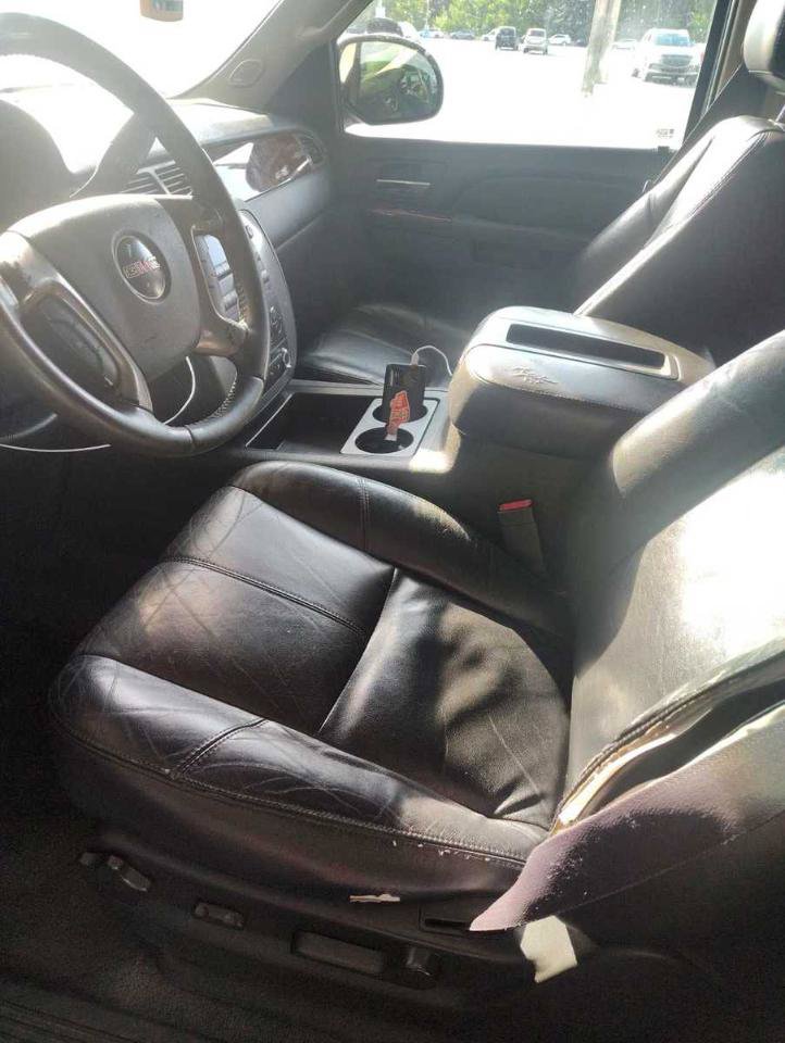 Used 2011 GMC Yukon SLT RWD image 14