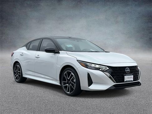 New 2025 Nissan Sentra SR w/ Trunk Package image 1