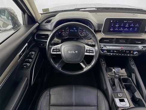 Used 2022 Kia Telluride EX w/ EX Premium Package image 25