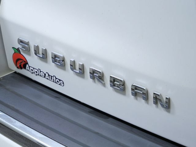 Used 2018 Chevrolet Suburban Premier AWD/4WD image 8