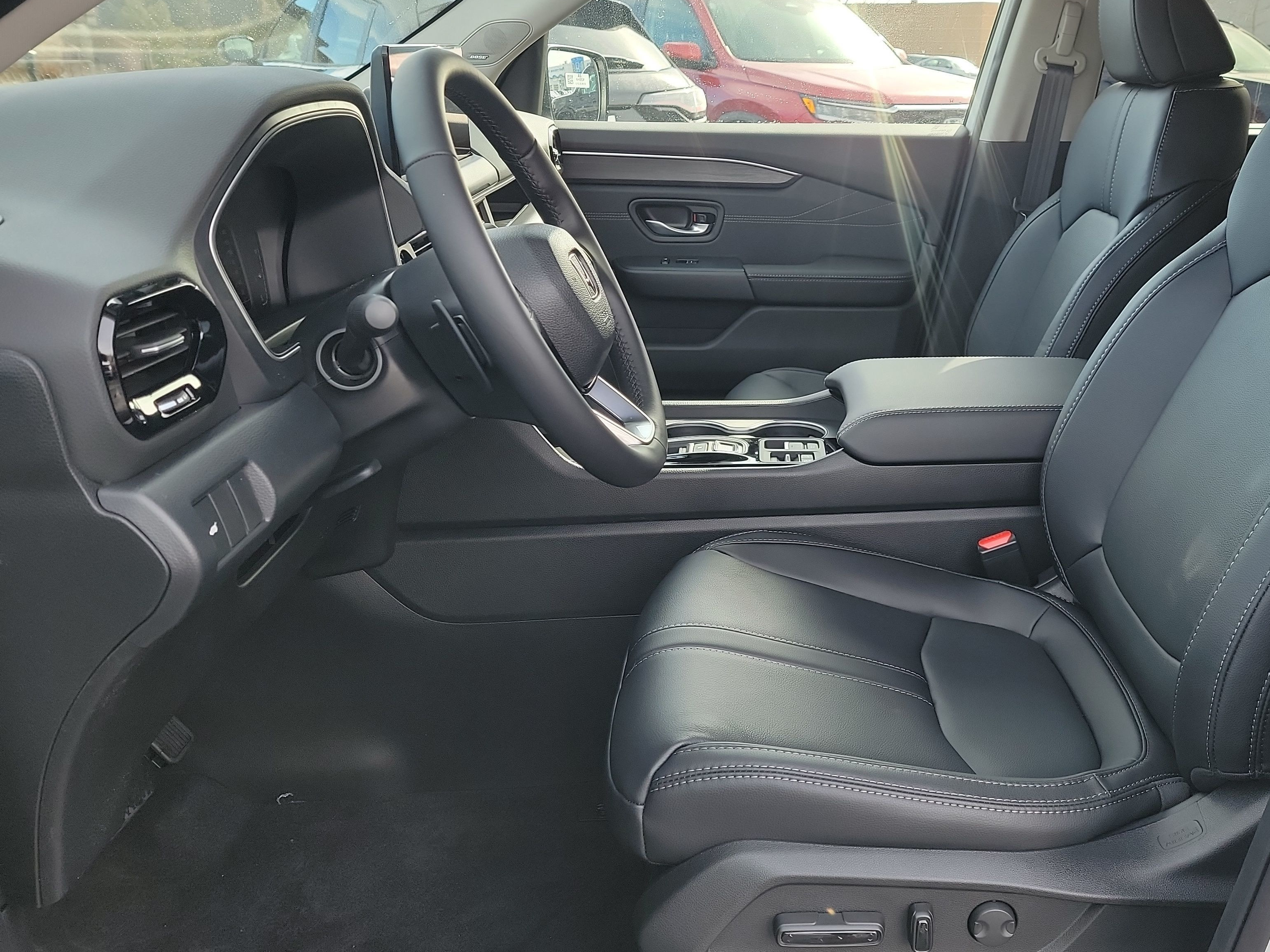 New 2026 Honda Pilot Touring image 4