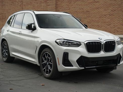 Used 2023 BMW X3 M40i AWD/4WD image 7