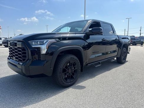 Used 2026 Toyota Tundra Limited w/ TRD Off-Road Package AWD/4WD image 2