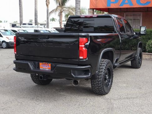 Used 2024 Chevrolet Silverado 2500 LTZ w/ LTZ Plus Package AWD/4WD image 10