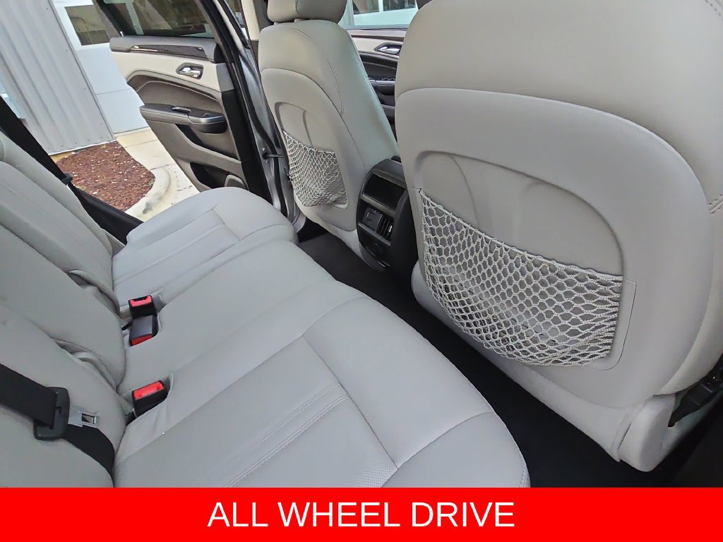 Used 2014 Cadillac SRX Luxury w/ Driver Awareness Package AWD/4WD image 12