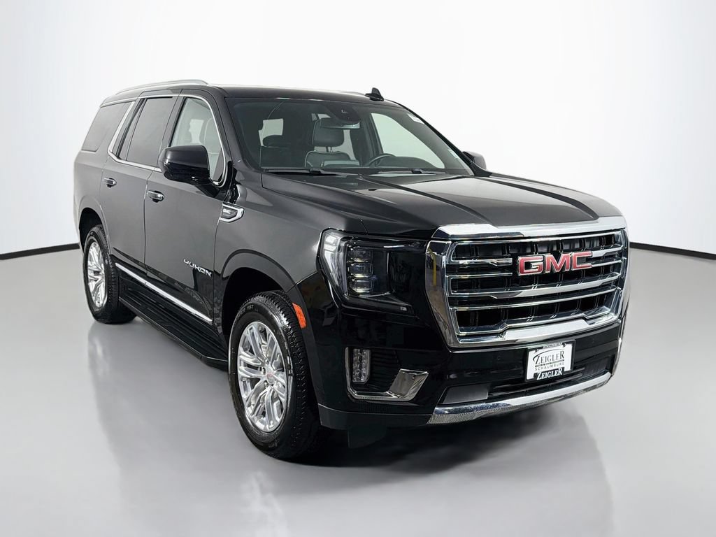 Used 2024 GMC Yukon SLT AWD/4WD image 1