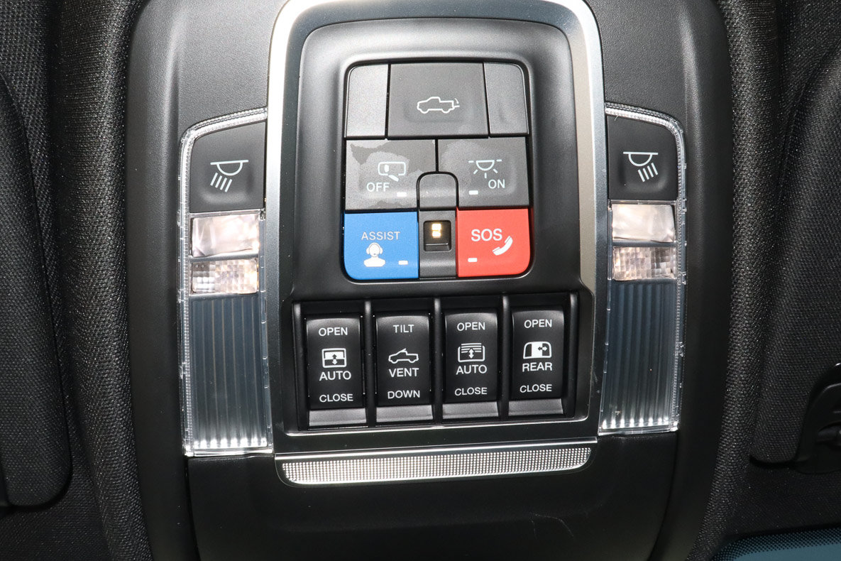 Used 2021 RAM 1500 Limited AWD/4WD image 18