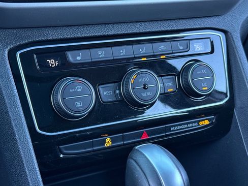 Used 2023 Volkswagen Atlas SE image 18