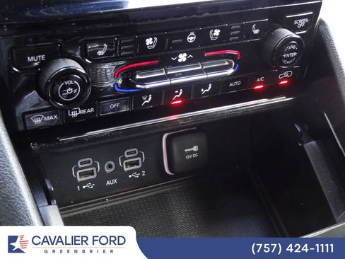 Used 2023 Jeep Grand Cherokee L Limited w/ Luxury Tech Group II AWD/4WD image 42
