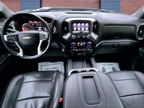 Used 2020 Chevrolet Silverado 3500 LTZ w/ LTZ Plus Package image 15