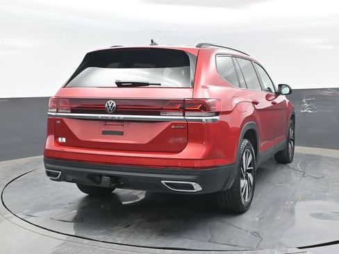 Used 2024 Volkswagen Atlas SE AWD/4WD image 19