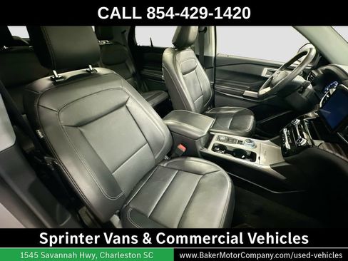 Used 2023 Ford Explorer Limited w/ Equipment Group 301A AWD/4WD image 30
