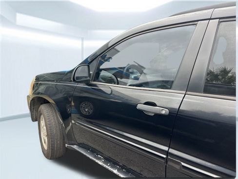 Used 2005 Chevrolet Equinox LS w/ Preferred Equipment Group image 14