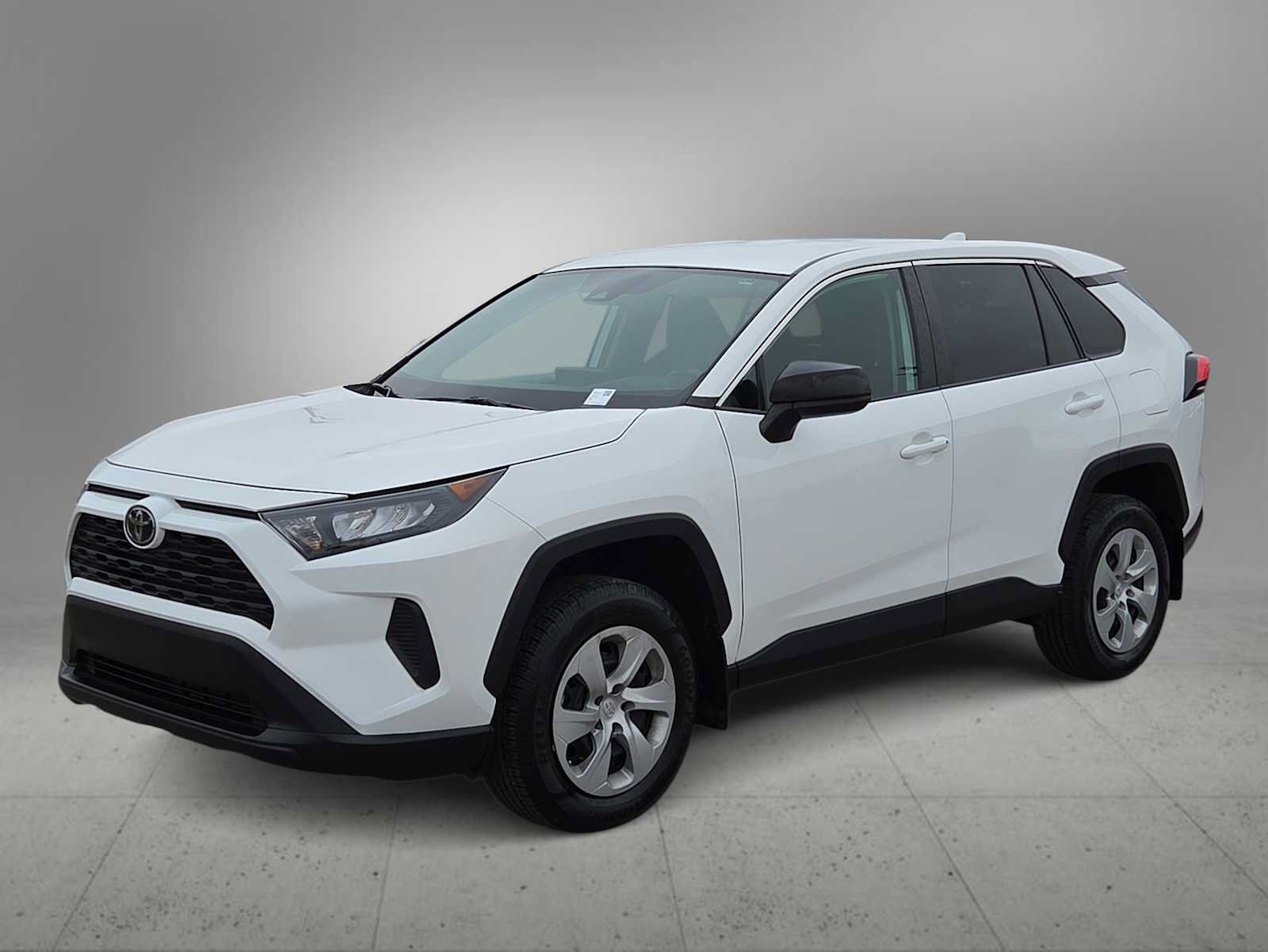 Used 2022 Toyota RAV4 LE AWD/4WD image 1