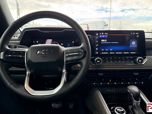 Used 2023 Chevrolet Colorado ZR2 w/ ZR2 Convenience Package III image 15