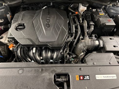 Used 2023 Kia Sportage LX image 30