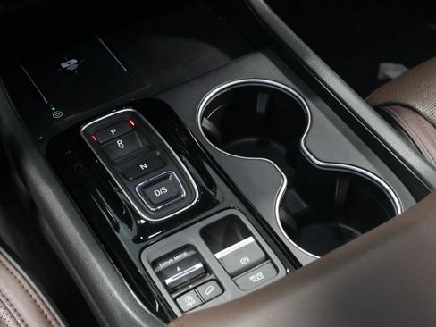 Used 2023 Honda Pilot Elite image 24