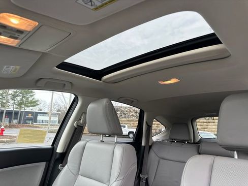 Used 2015 Honda CR-V EX-L image 41