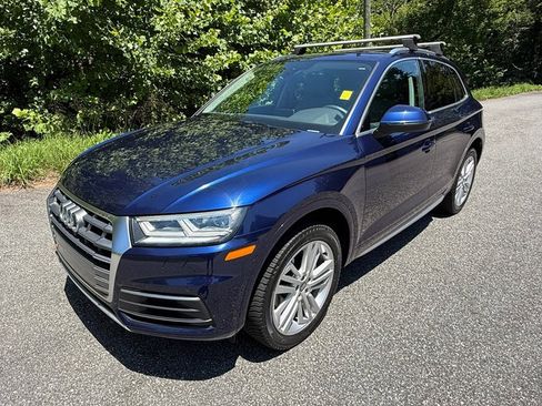 Used 2019 Audi Q5 2.0T Premium Plus w/ Premium Plus Package AWD/4WD image 2