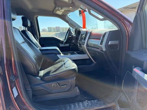 Used 2017 Ford F350 Lariat w/ Chrome Package image 11