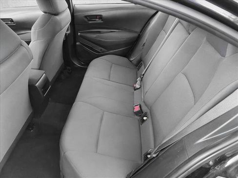 Used 2023 Toyota Corolla LE image 16