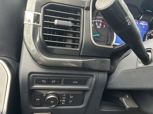 Used 2022 Ford F150 XLT w/ Equipment Group 302A High image 25