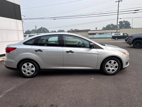 Used 2016 Ford Focus S FWD image 6