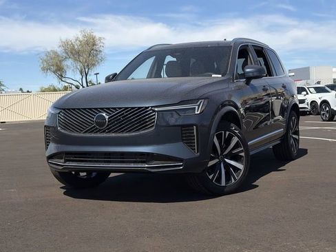 New 2026 Volvo XC90 B5 Core AWD/4WD image 3