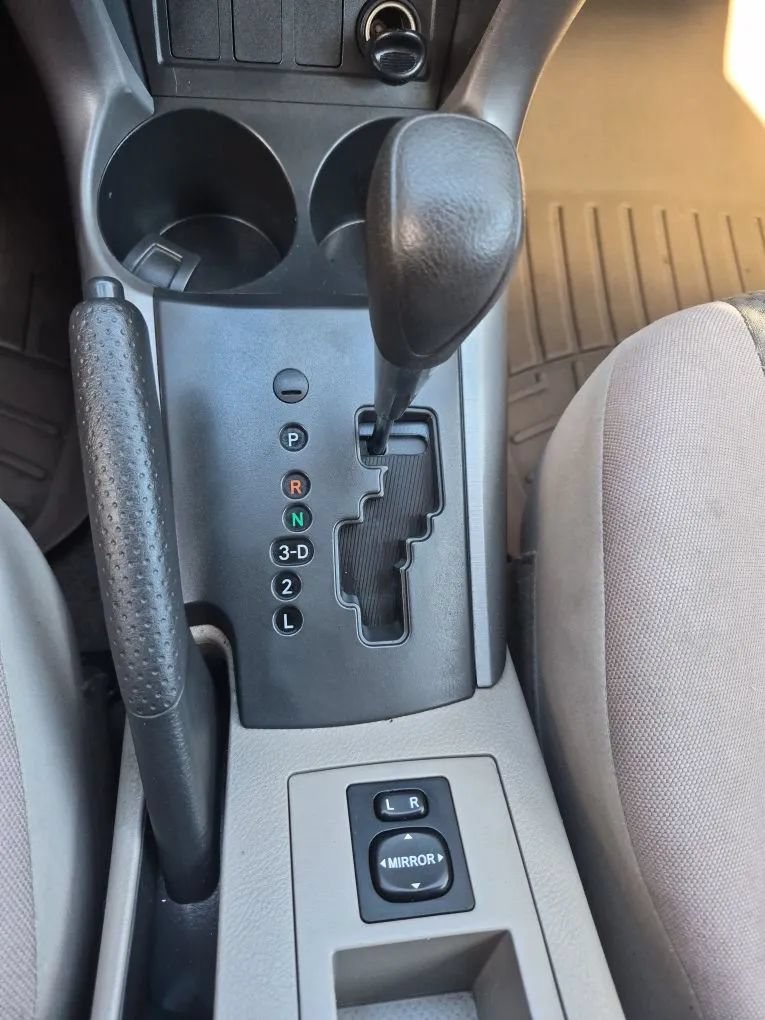 Used 2008 Toyota RAV4 4WD image 4