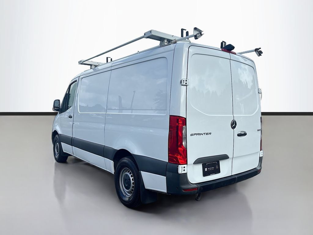 Used 2021 Mercedes-Benz Sprinter 1500 image 5