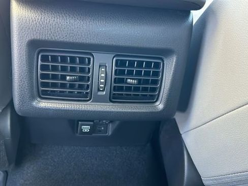 Used 2025 Toyota Camry SE w/ Multimedia Upgrade Package image 13