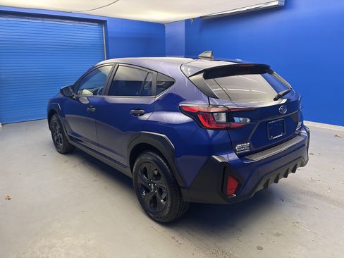 Certified 2025 Subaru Crosstrek 2.0i image 5