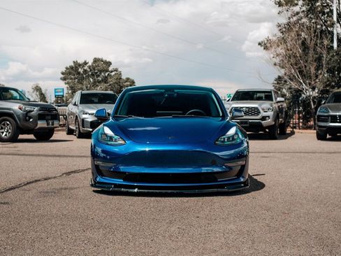 Used 2022 Tesla Model 3 Performance AWD/4WD image 2