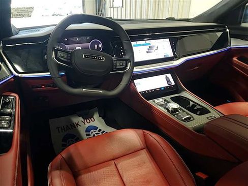 Used 2024 Jeep Wagoneer Launch Edition image 9