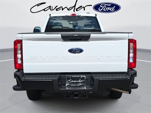 New 2026 Ford F250 XL image 30