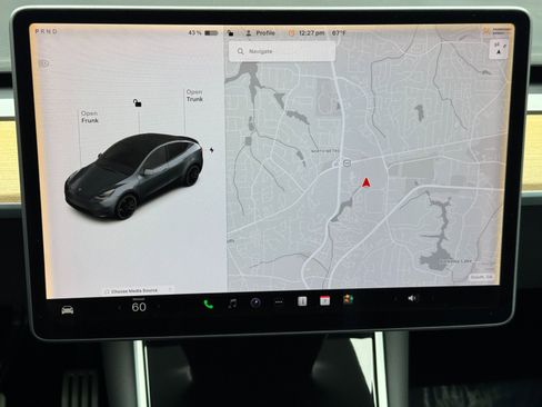 Used 2020 Tesla Model Y Long Range AWD/4WD image 22