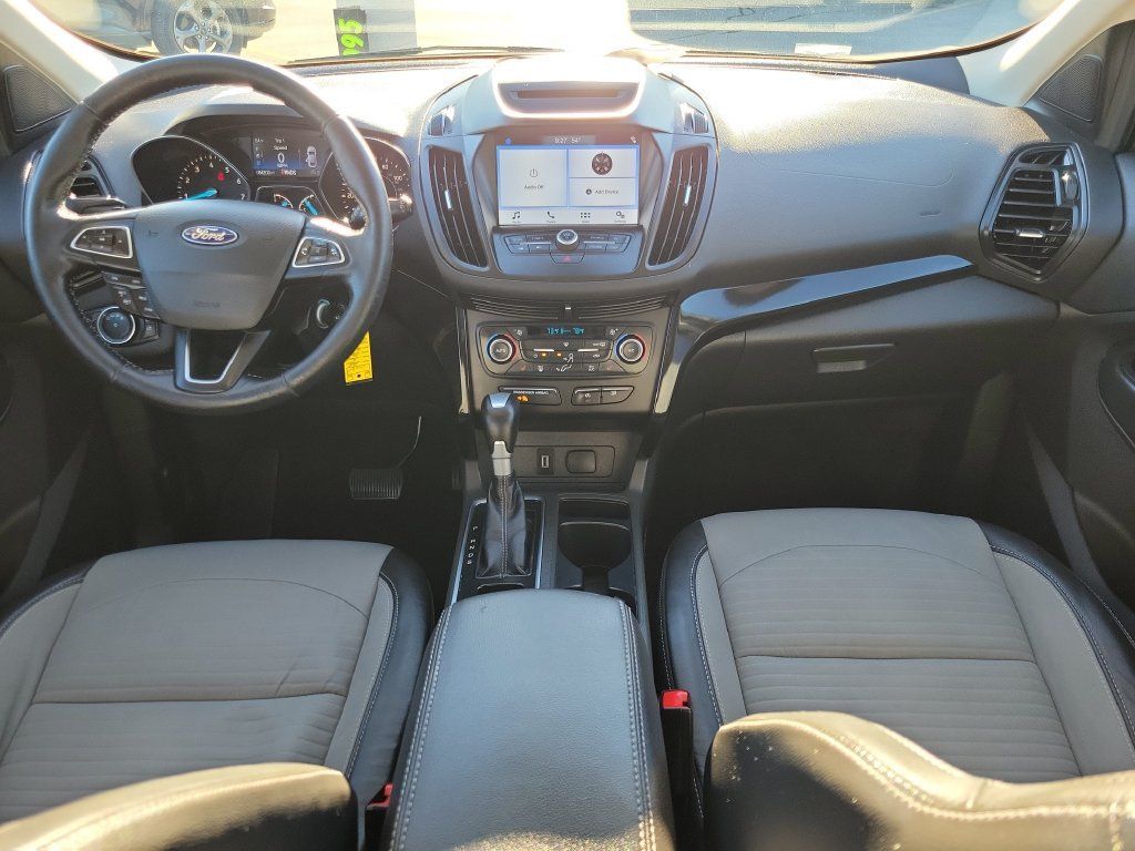 Certified 2018 Ford Escape SE w/ SE Sport Appearance Package AWD/4WD image 11