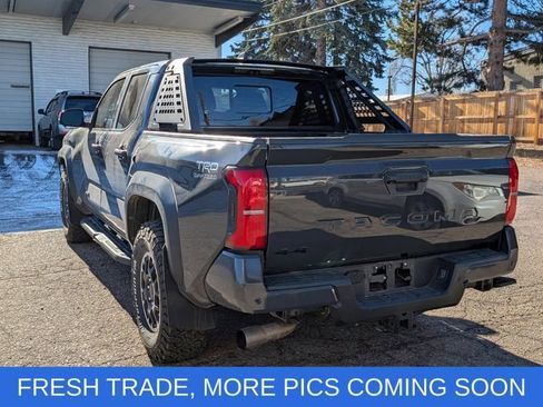 Used 2024 Toyota Tacoma TRD Off-Road image 6